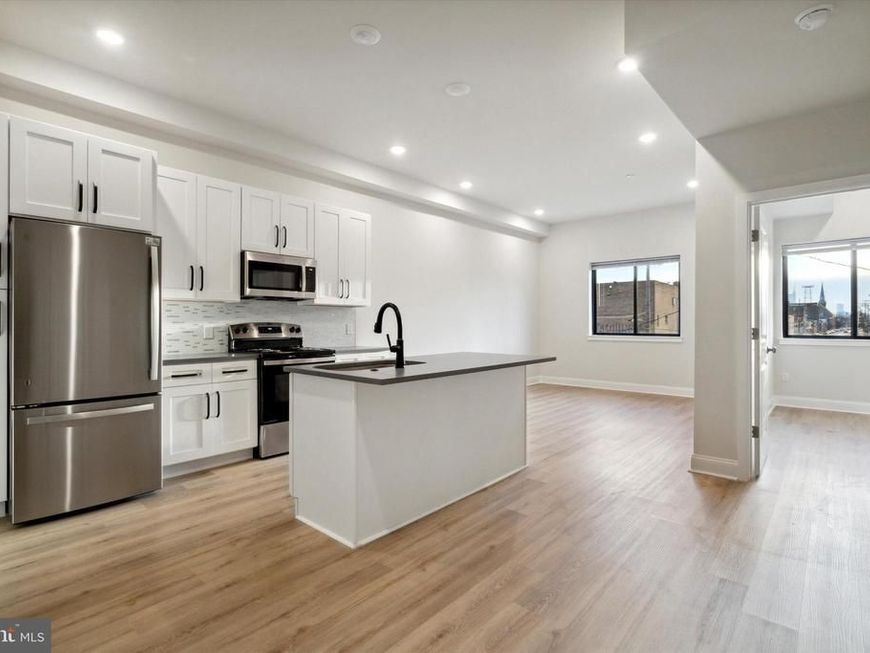 2157 E Lehigh Avenue, Unit 513, Philadelphia, PA 19125 Main Photo