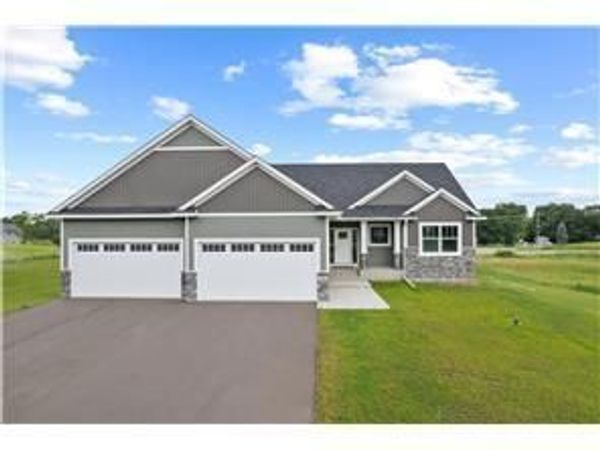 21103 Tippecanoe Street NE, Cedar, MN 55011