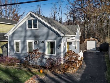 5739 Dover Road, Hamburg, NY 14085