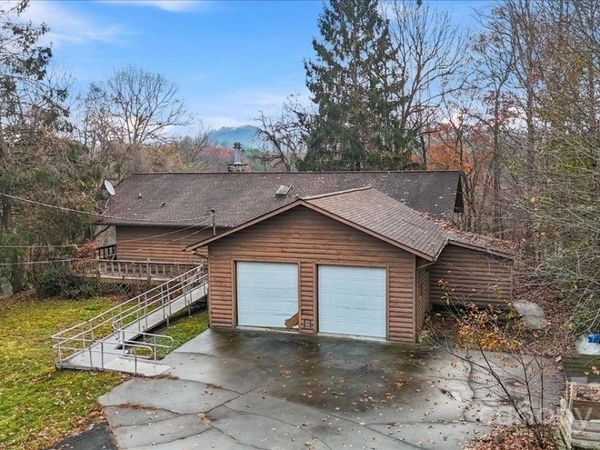 221 Mary King Mountain Drive, Murphy, NC 28906