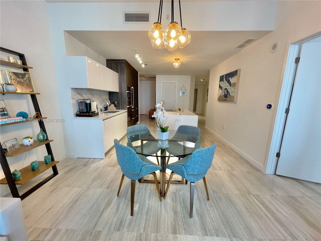 851 NE 1st Ave, Unit 2605, Miami, FL 33132 Photo