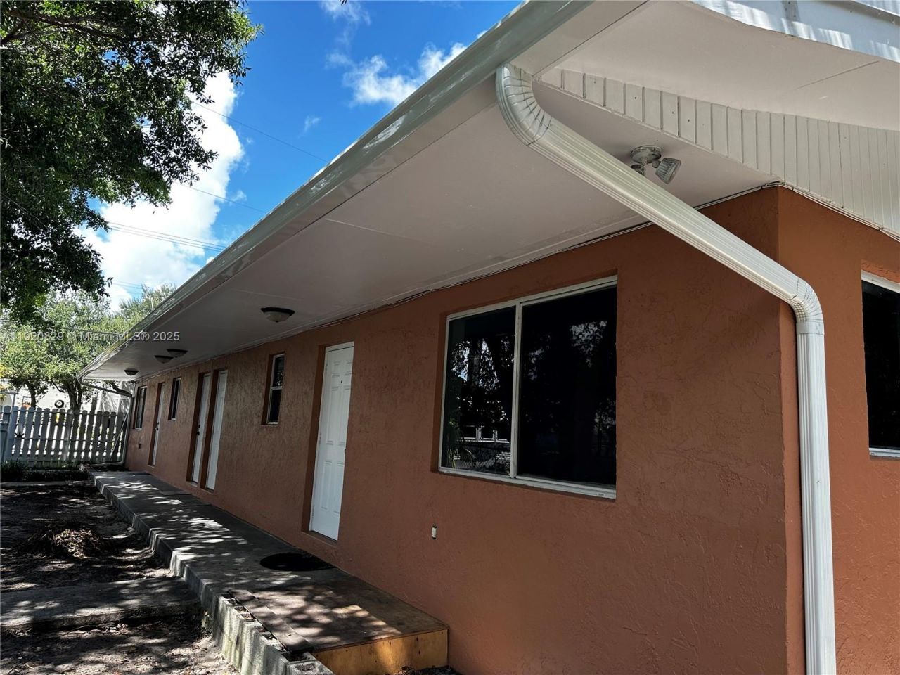 566 NW 95th St, Unit 566, Miami, FL 33150 Photo