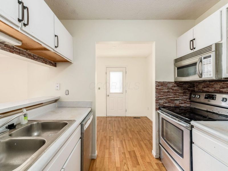 4412 Catamaran Drive , Columbus, OH 43207 Photo 16