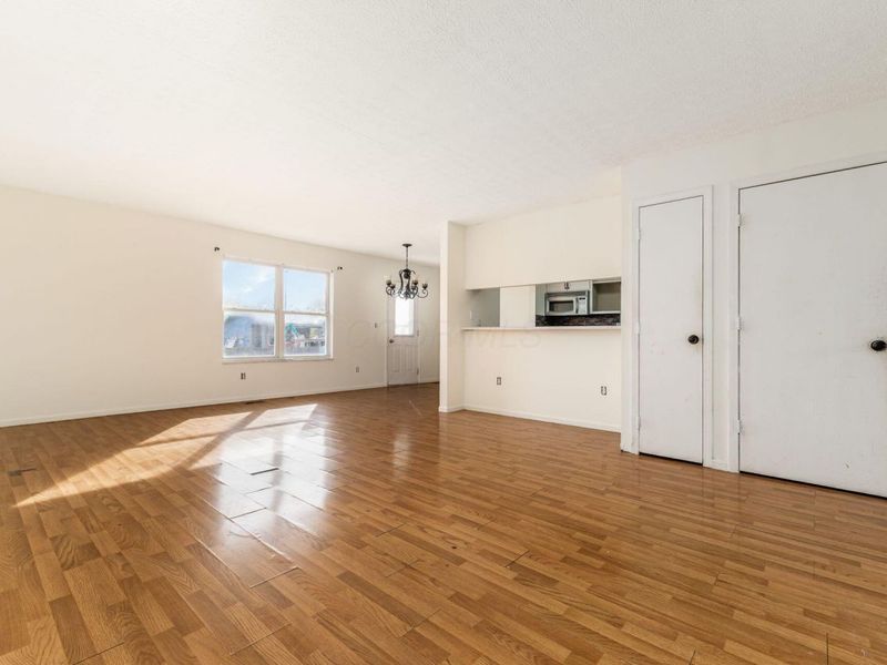 4412 Catamaran Drive , Columbus, OH 43207 Photo 6