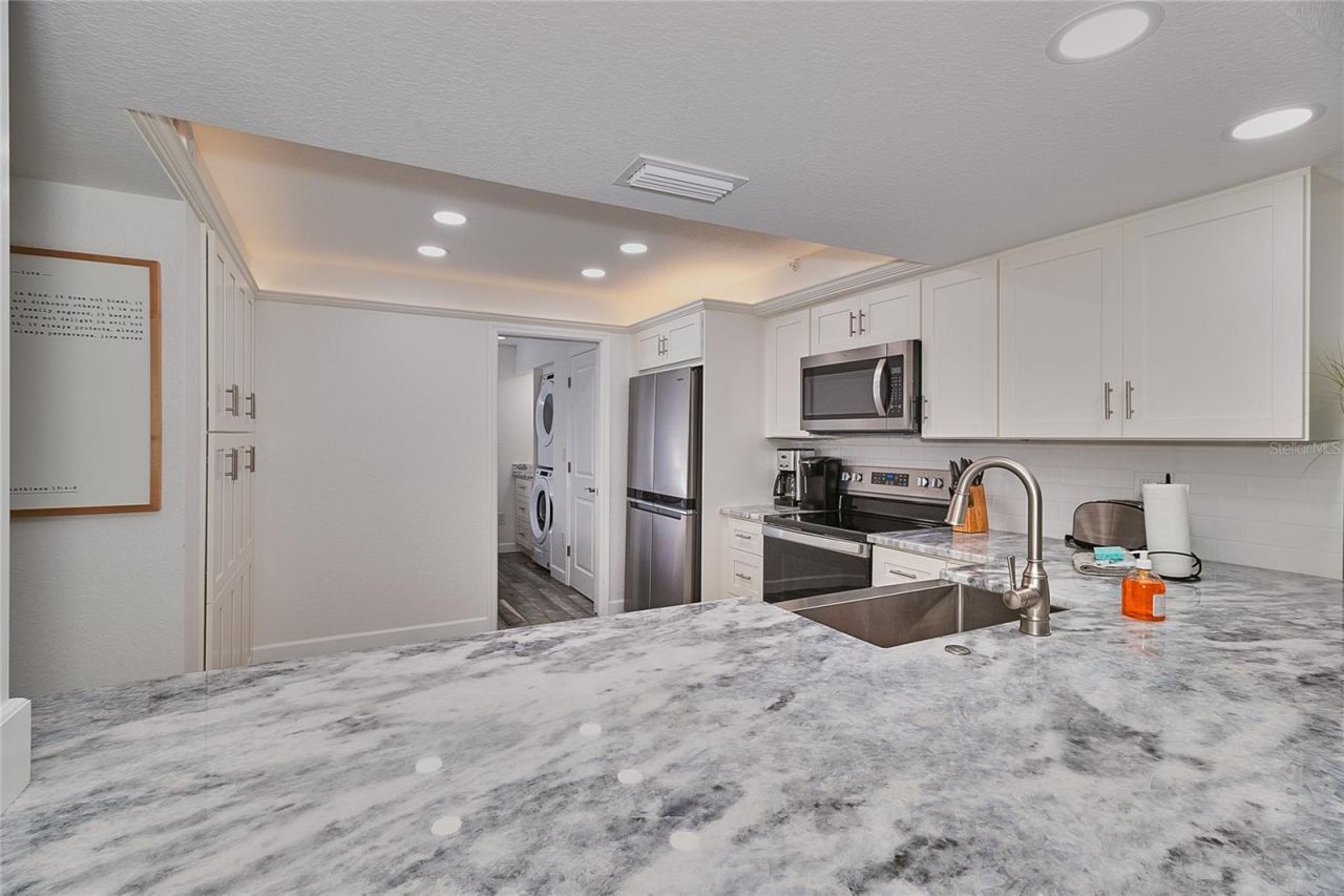 18400 Gulf Boulevard, Unit 1206, Indian Shores, FL 33785 Photo