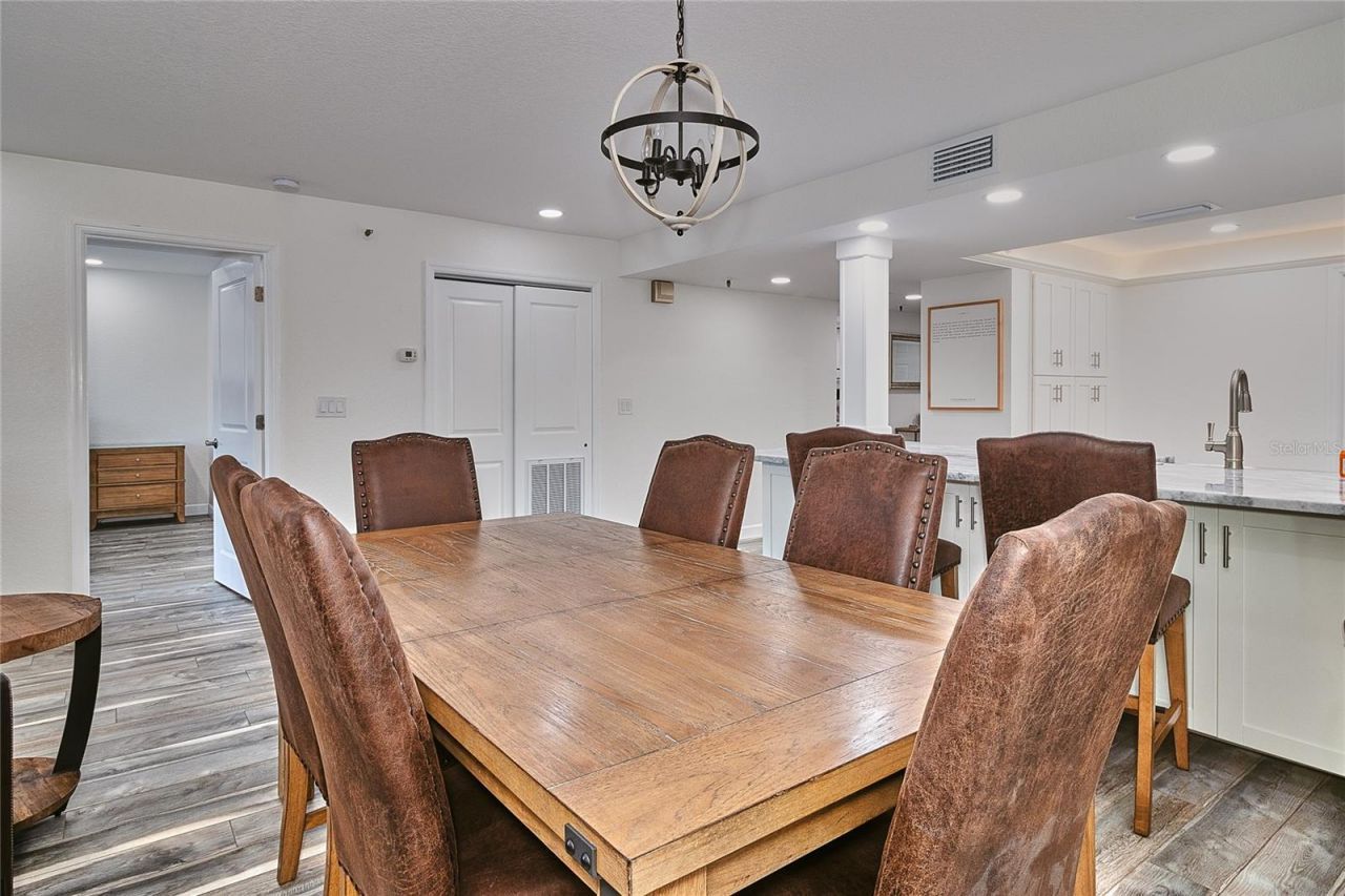 18400 Gulf Boulevard, Unit 1206, Indian Shores, FL 33785 Photo