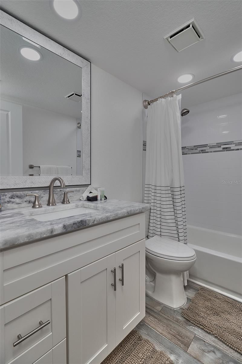 18400 Gulf Boulevard, Unit 1206, Indian Shores, FL 33785 Photo