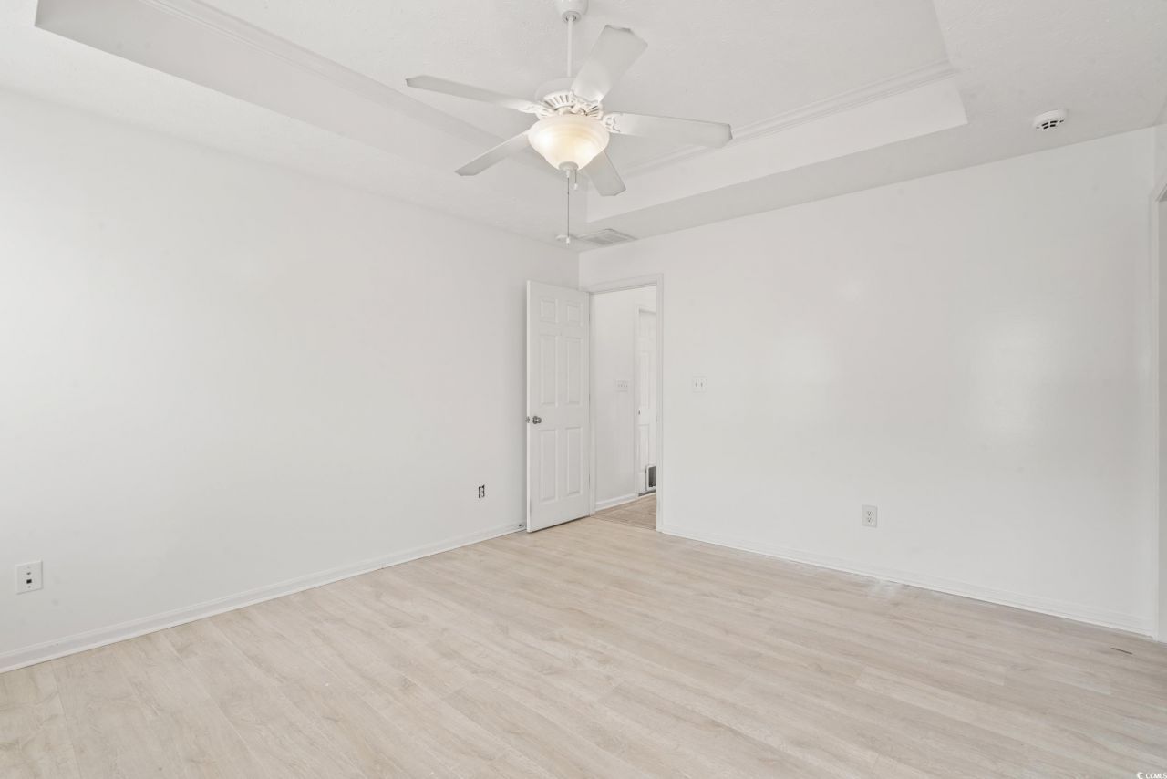 1048 Cadbury Ct. Photo 15