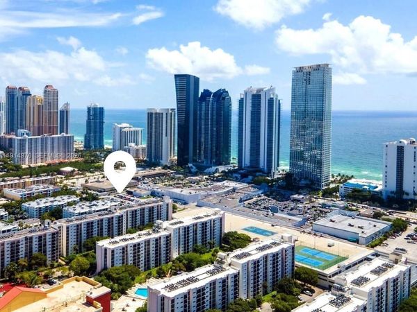 17021 N Bay Rd, Unit 803, Sunny Isles Beach, FL 33160