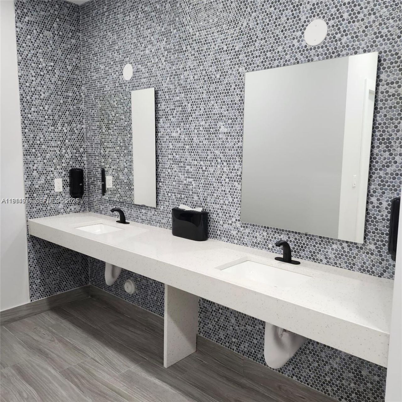 17021 N Bay Rd, Unit 803, Sunny Isles Beach, FL 33160 Photo