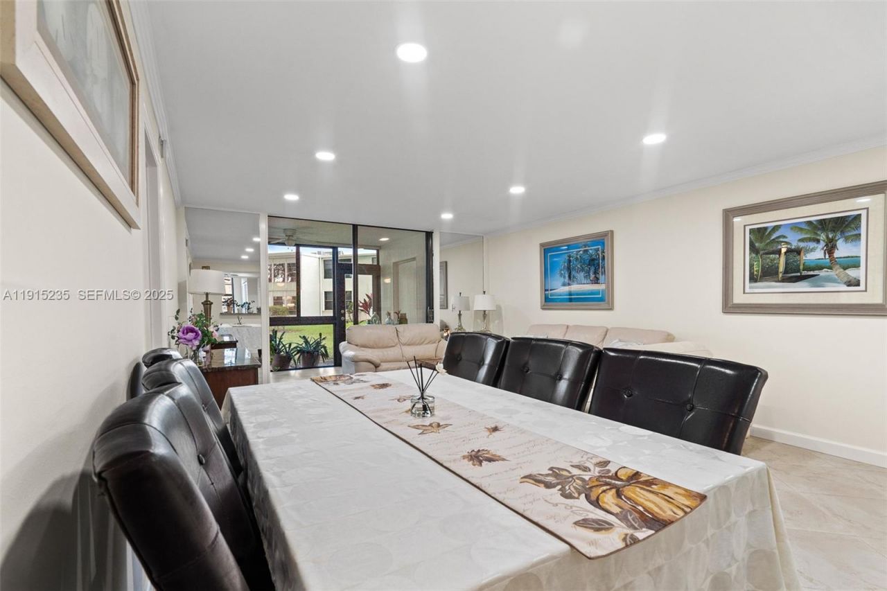 7365 NW 18th St, Unit 107, Margate, FL 33063 Photo