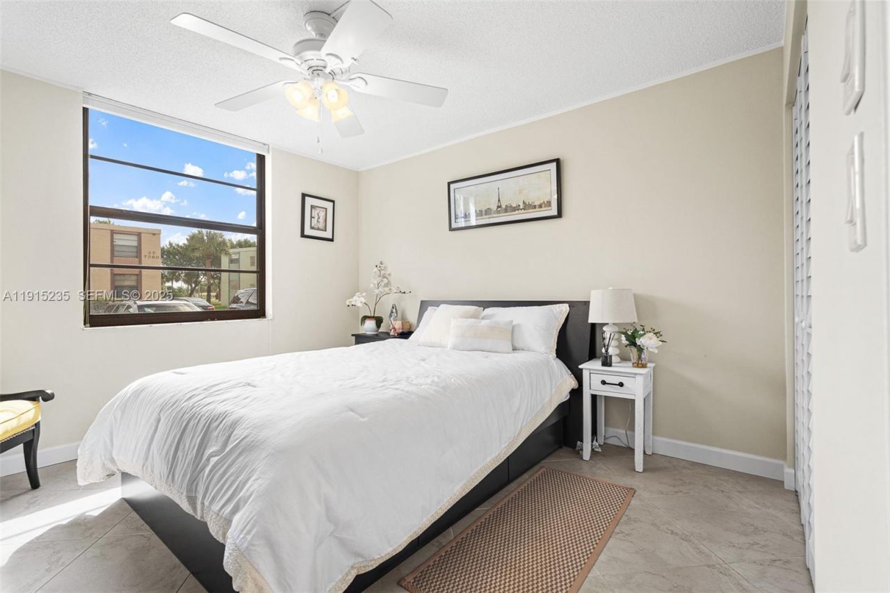 7365 NW 18th St, Unit 107, Margate, FL 33063 Photo