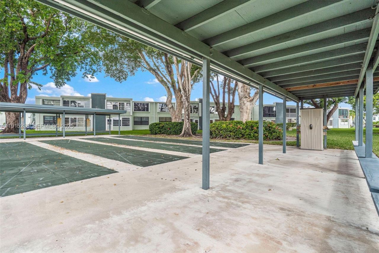 7365 NW 18th St, Unit 107, Margate, FL 33063 Photo