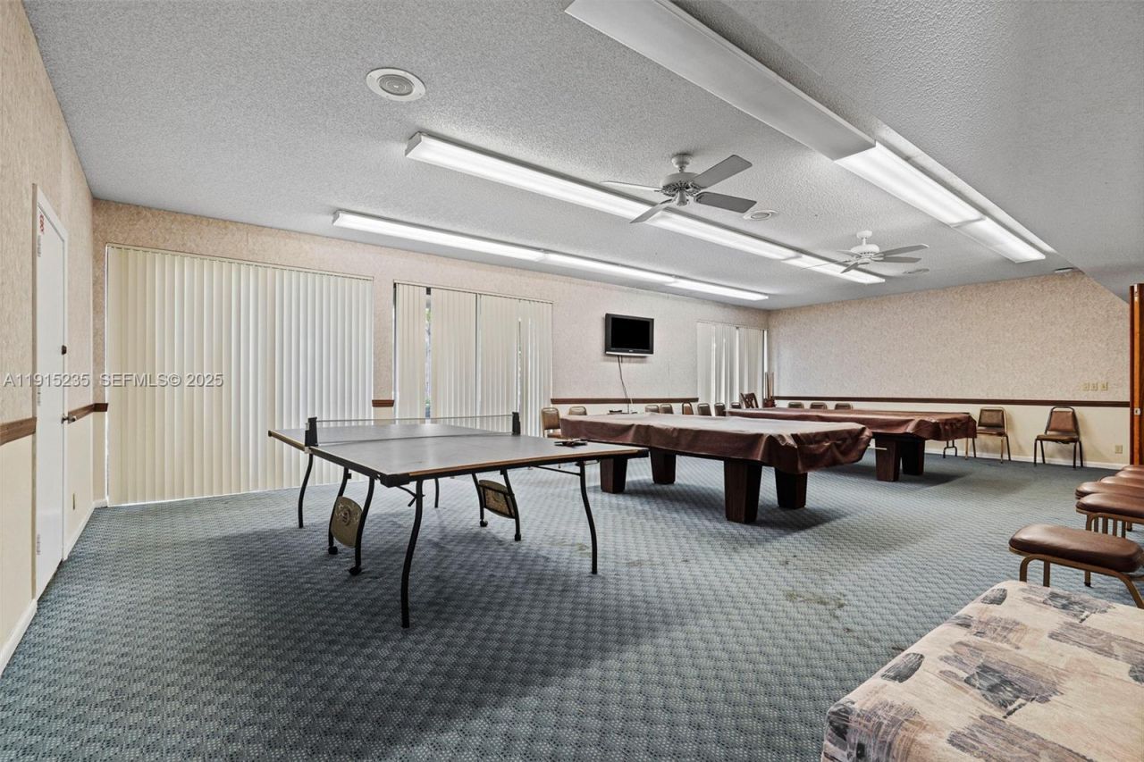 7365 NW 18th St, Unit 107, Margate, FL 33063 Photo