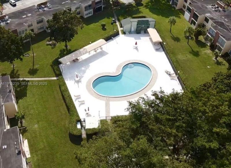 7365 NW 18th St, Unit 107, Margate, FL 33063 Photo