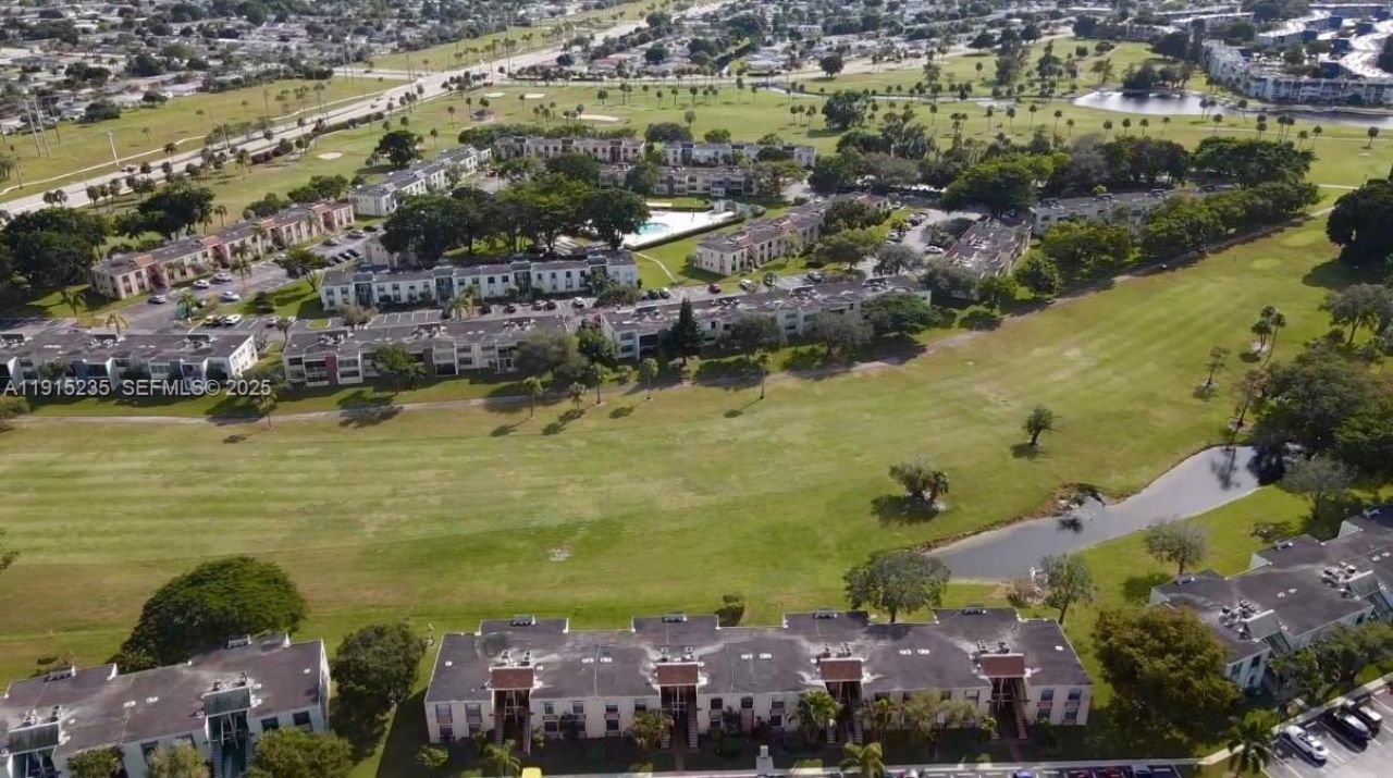 7365 NW 18th St, Unit 107, Margate, FL 33063 Photo