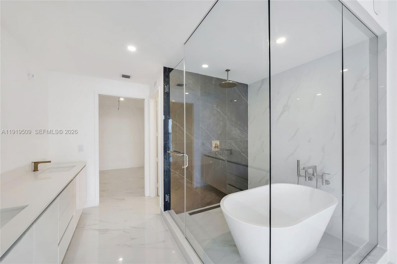 700 NE 24, Unit 1101, Miami, FL 33137 Photo