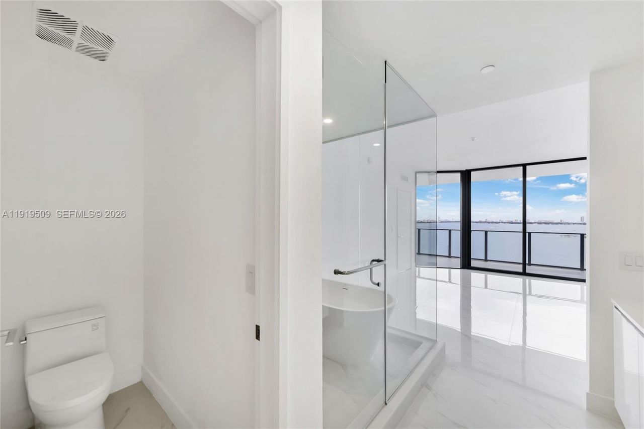 700 NE 24, Unit 1101, Miami, FL 33137 Photo