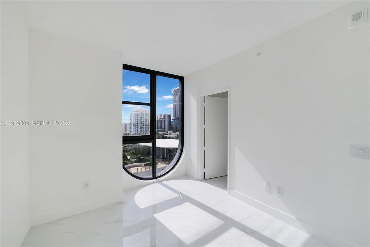 700 NE 24, Unit 1101, Miami, FL 33137 Photo