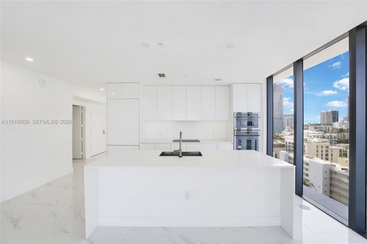 700 NE 24, Unit 1101, Miami, FL 33137 Photo