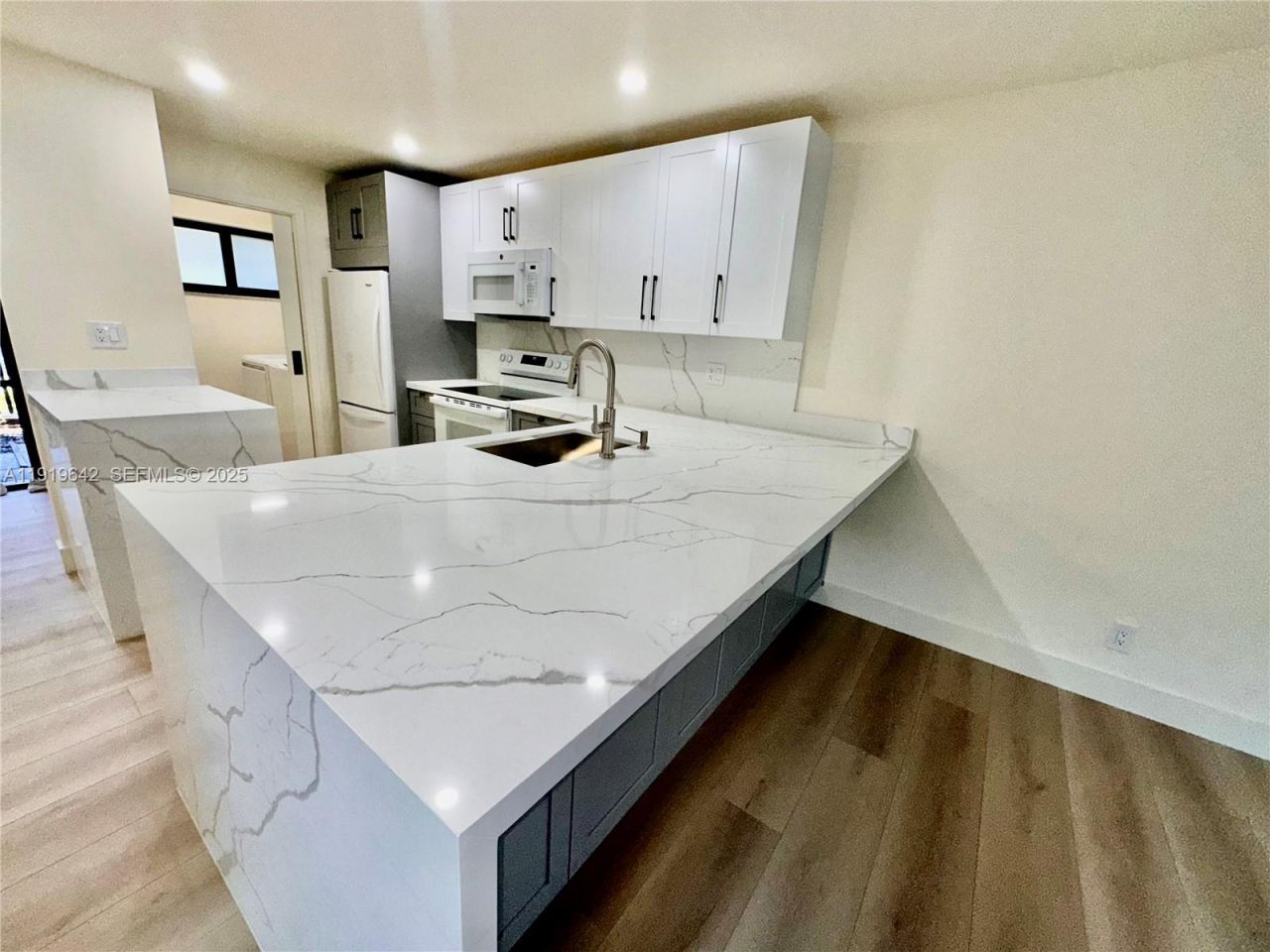 11279 NW 15th Ct, Unit 1, Pembroke Pines, FL 33026 Photo