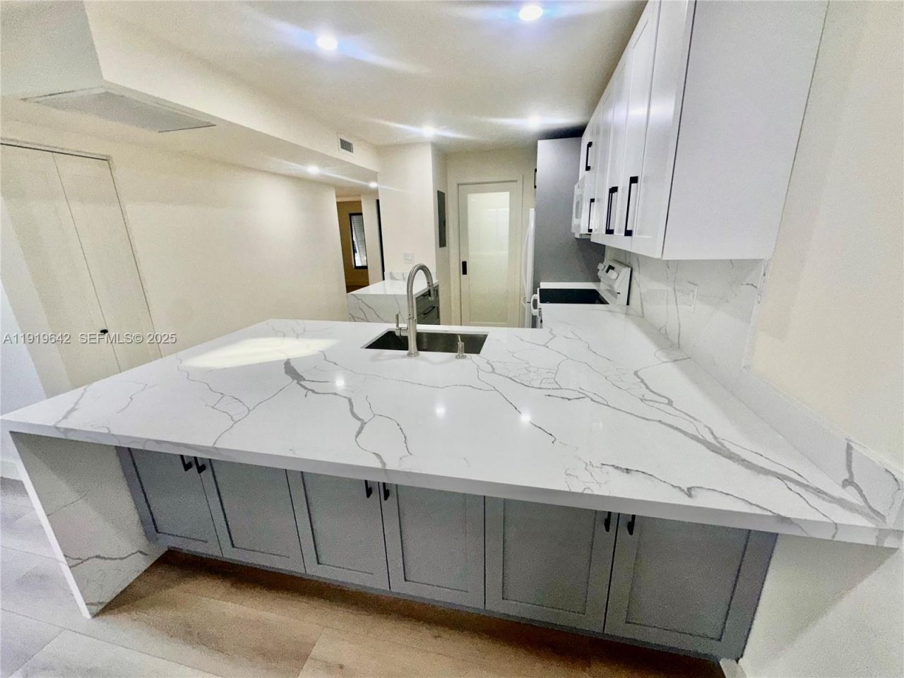 11279 NW 15th Ct, Unit 1, Pembroke Pines, FL 33026 Photo