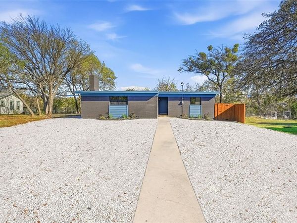 1216 Abelia Court, Fort Worth, TX 76108