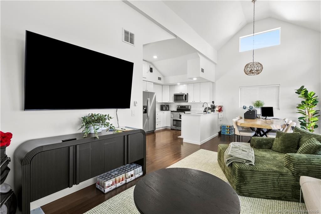 2725 NE Indian River Drive, Jensen Beach, FL 34957 Photo