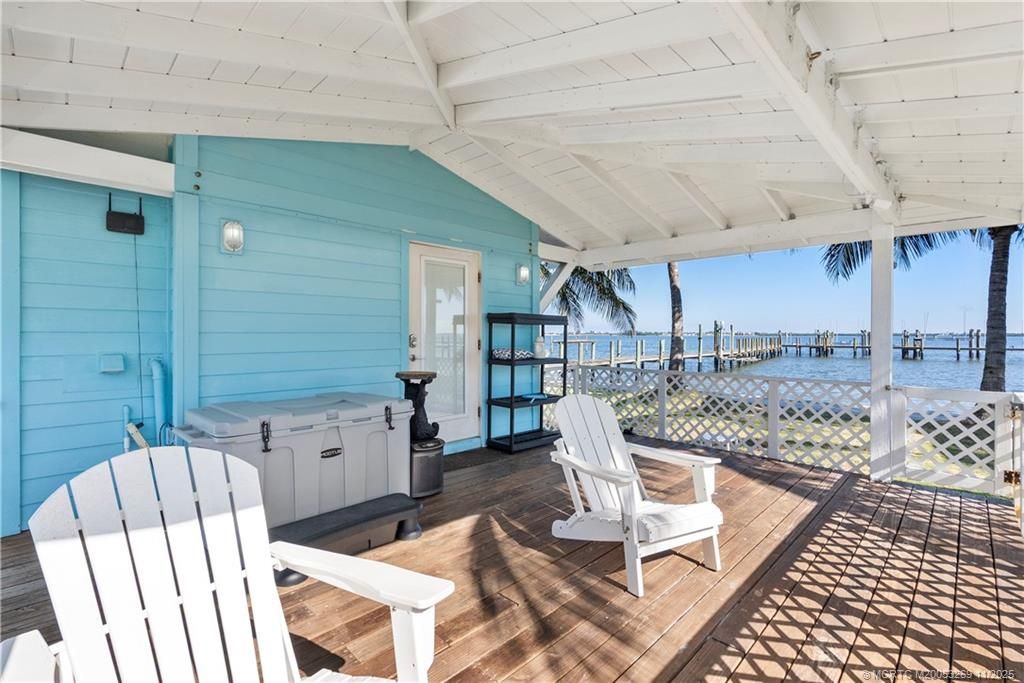 2725 NE Indian River Drive, Jensen Beach, FL 34957 Photo