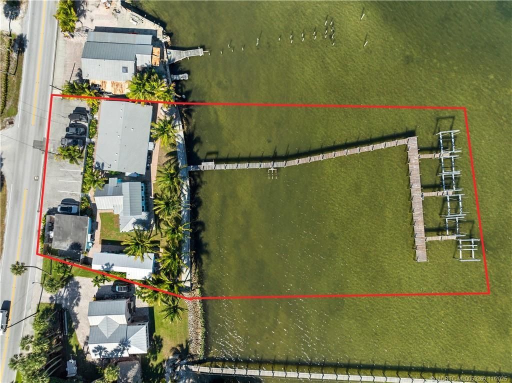 2725 NE Indian River Drive, Jensen Beach, FL 34957 Photo