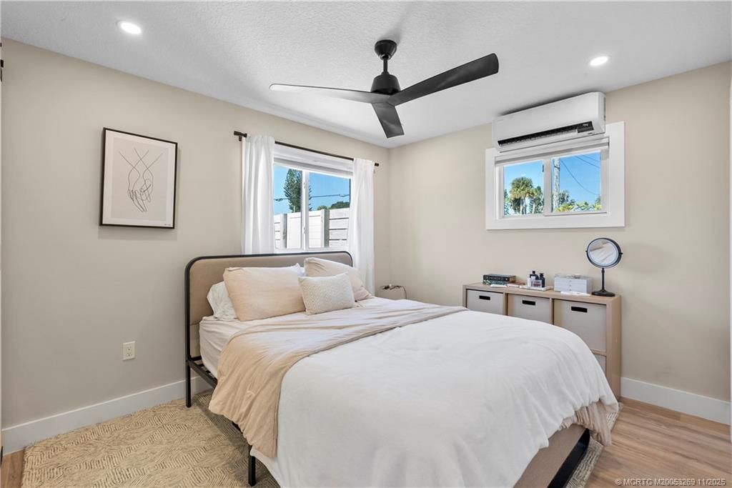 2725 NE Indian River Drive, Jensen Beach, FL 34957 Photo