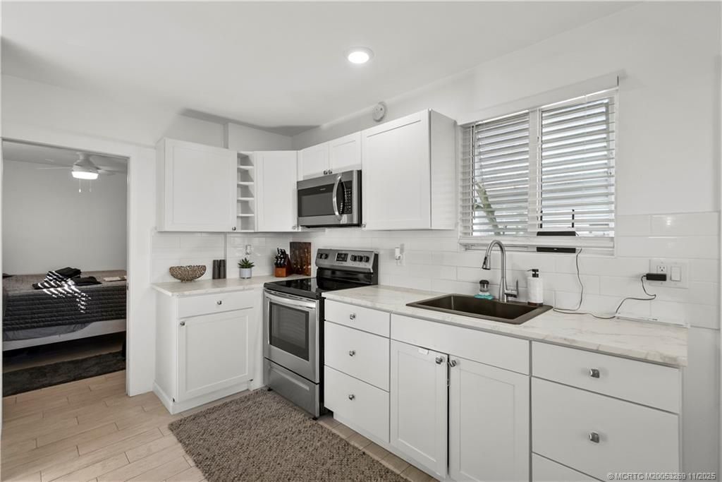 2725 NE Indian River Drive, Jensen Beach, FL 34957 Photo