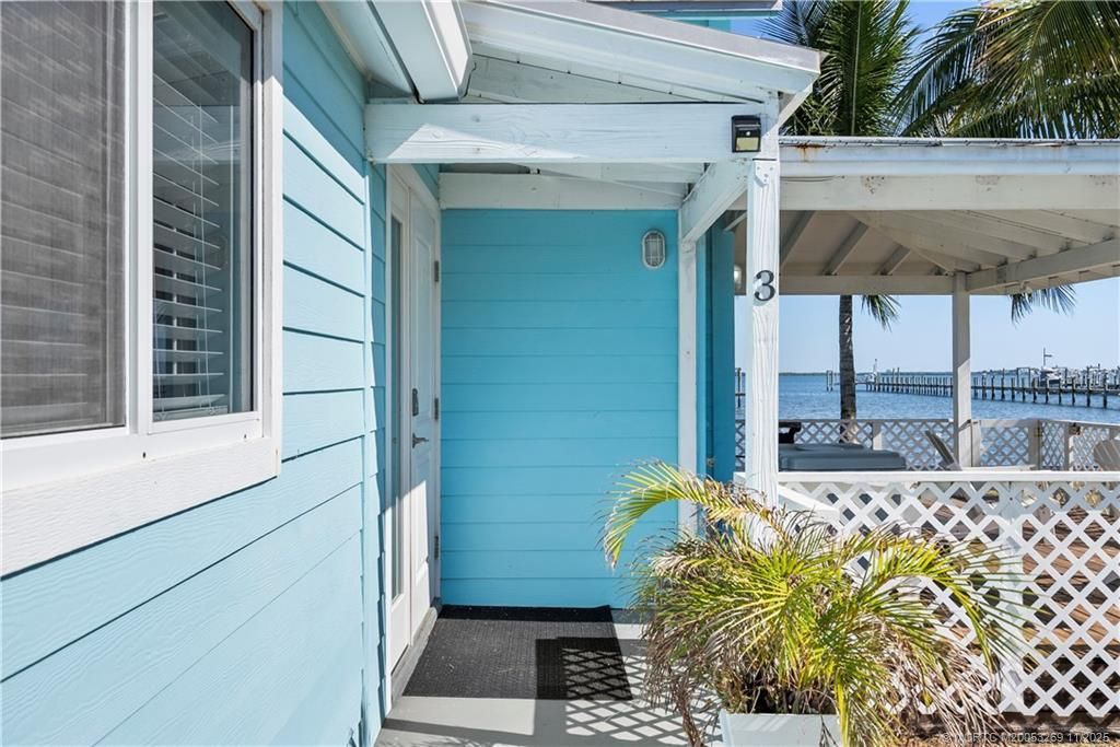 2725 NE Indian River Drive, Jensen Beach, FL 34957 Photo