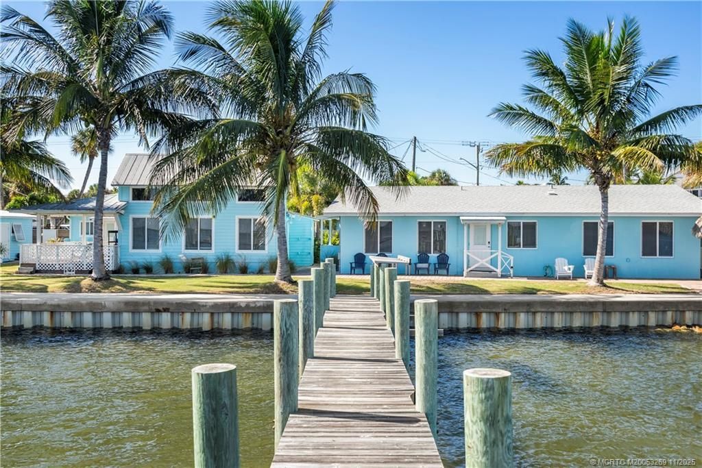 2725 NE Indian River Drive, Jensen Beach, FL 34957 Photo