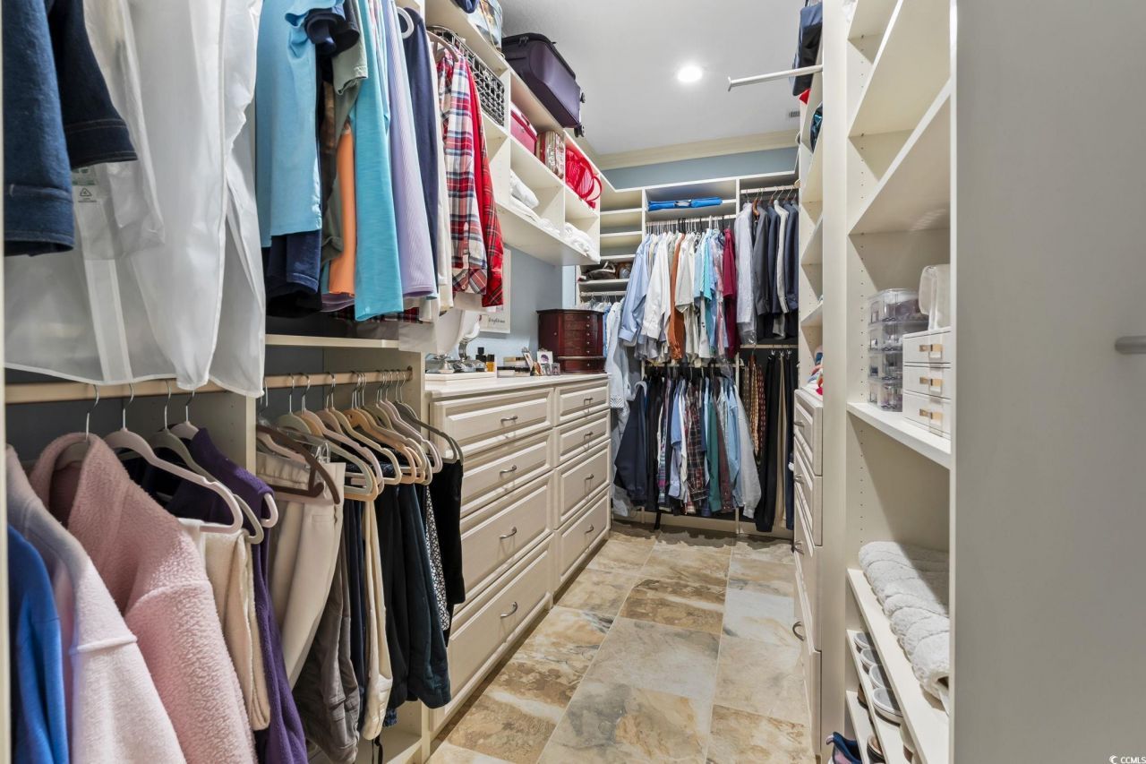 750 Villarosa Dr. Photo 20