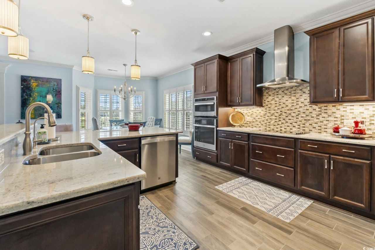 750 Villarosa Dr. Photo 8