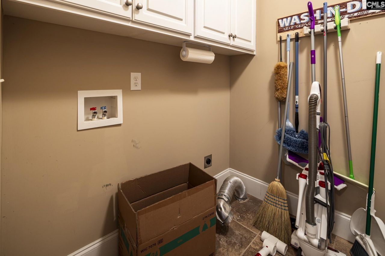 151 Long Iron Court Photo 19