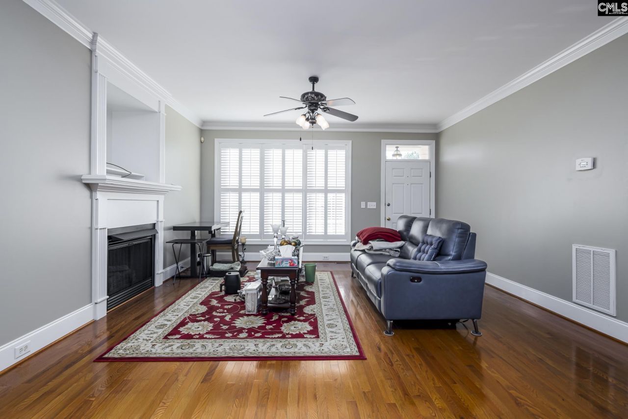 151 Long Iron Court Photo 7