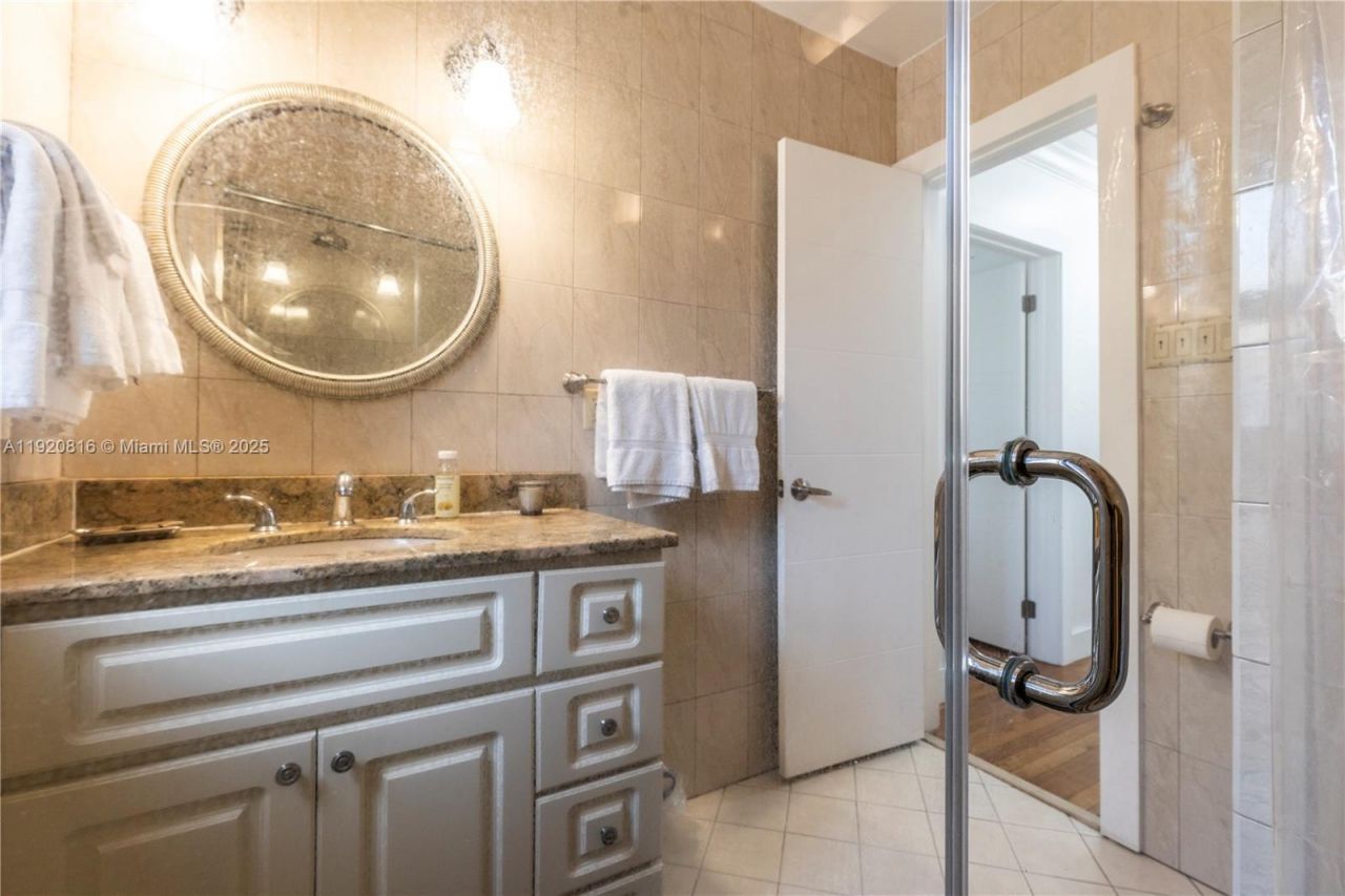 753 NE 81st St, Miami, FL 33138 Photo