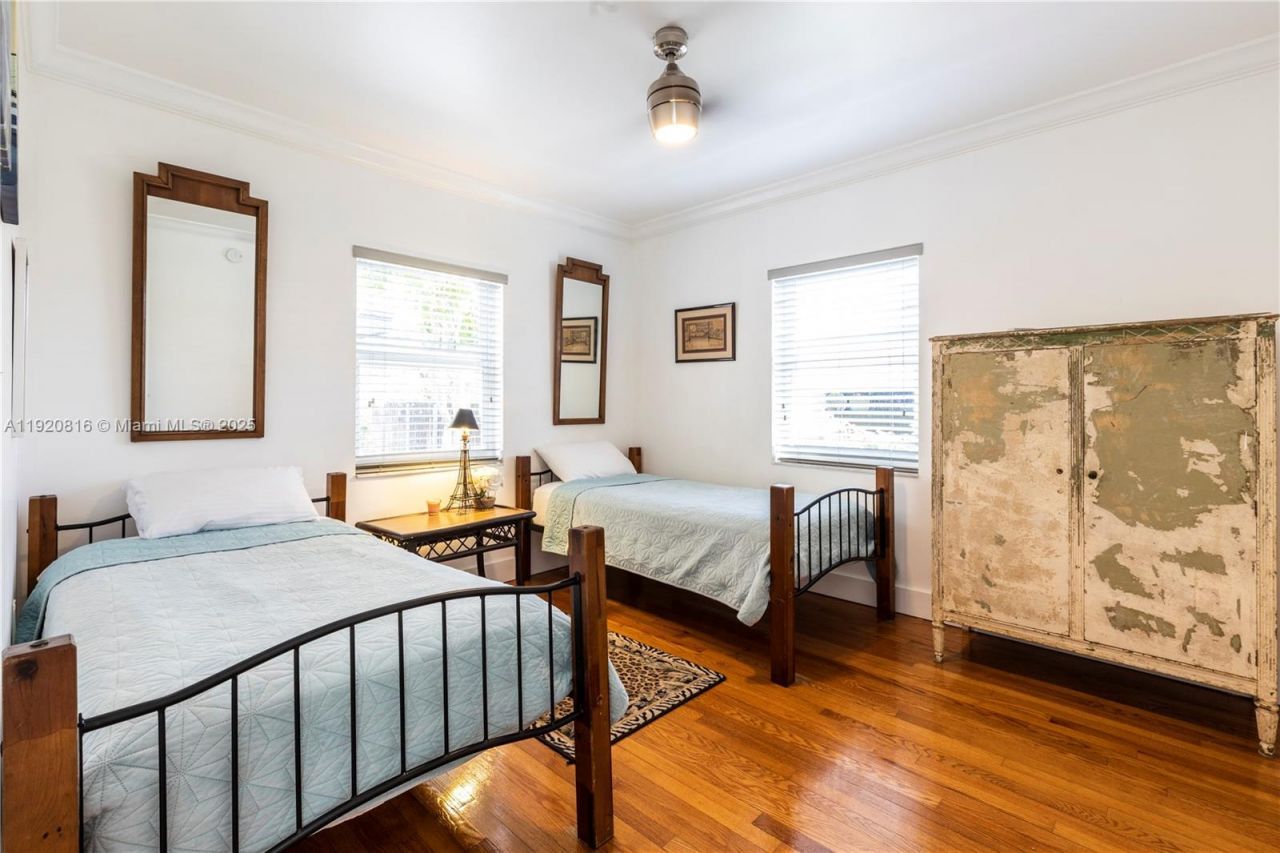 753 NE 81st St, Miami, FL 33138 Photo