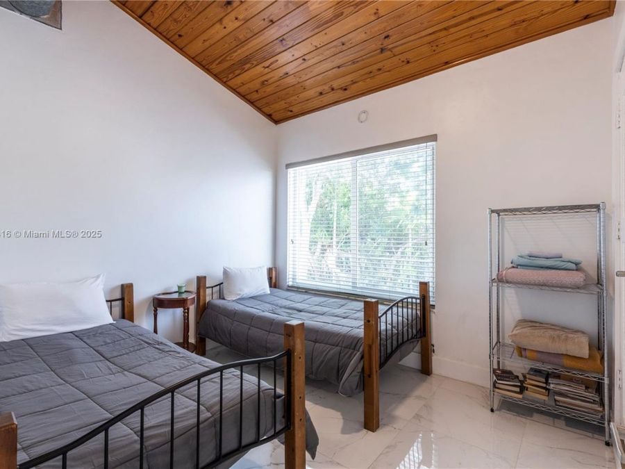 Property Image 81
