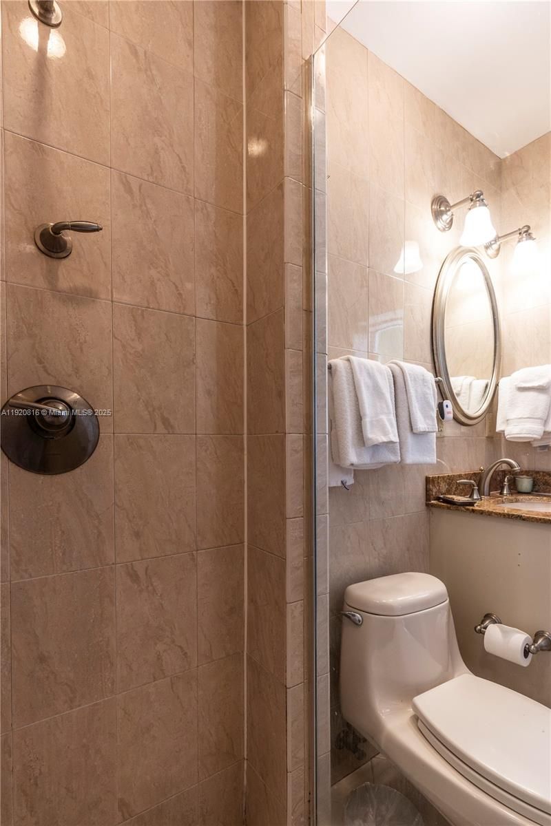 753 NE 81st St, Miami, FL 33138 Photo