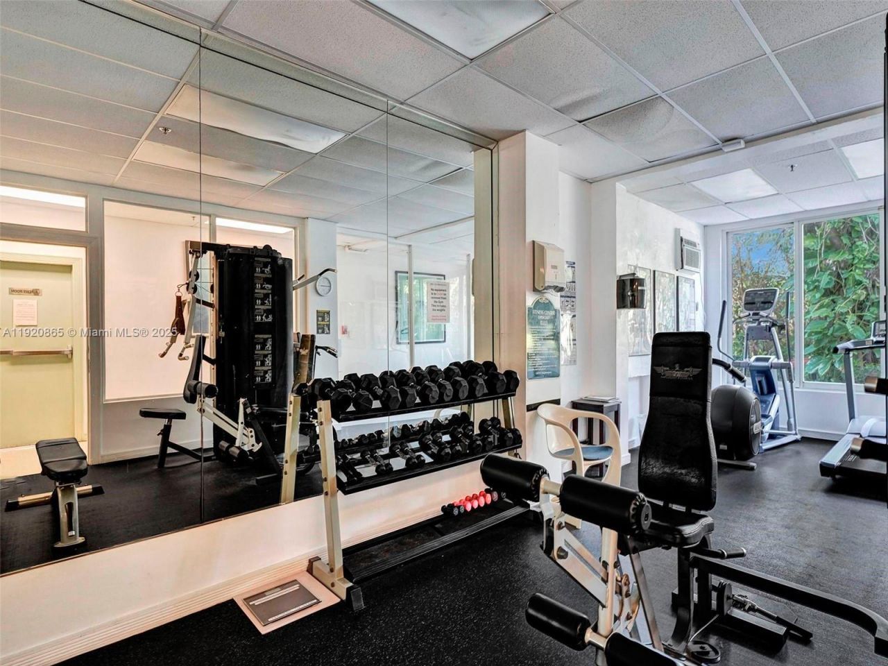 255 W 24th St, Unit 306, Miami Beach, FL 33140 Photo