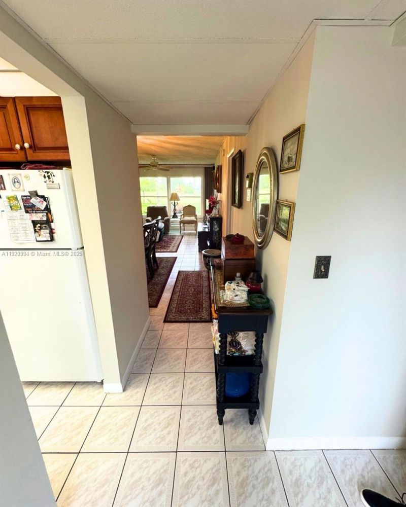 7787 Golf Cir Dr, Unit 106, Margate, FL 33063 Photo