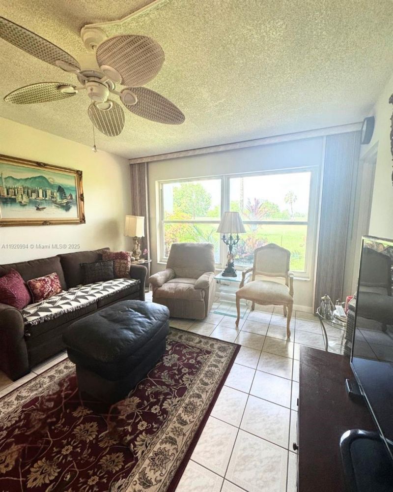 7787 Golf Cir Dr, Unit 106, Margate, FL 33063 Photo