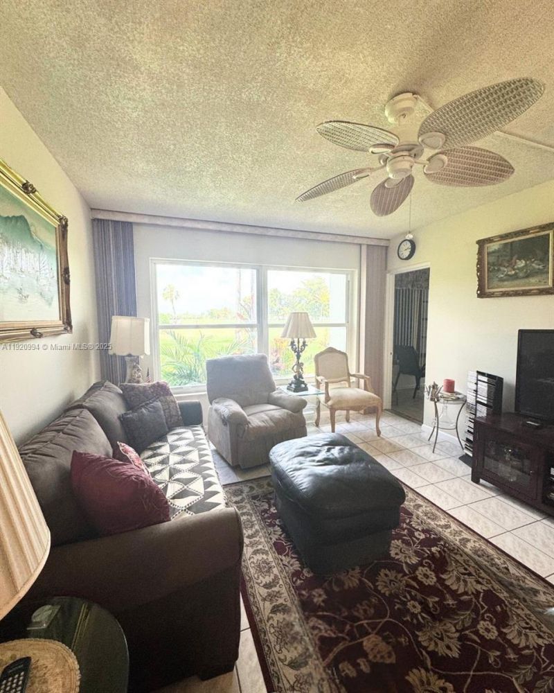 7787 Golf Cir Dr, Unit 106, Margate, FL 33063 Photo