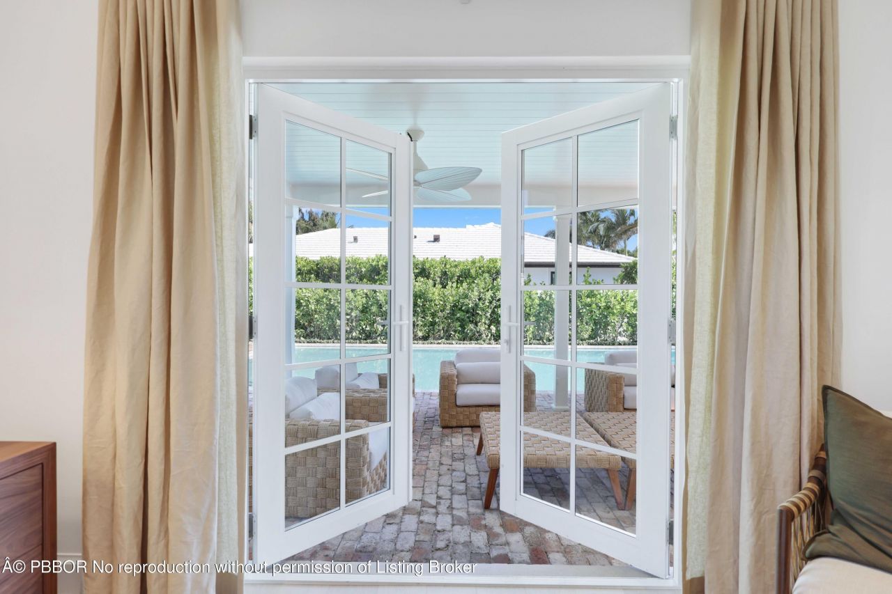 257 Via Linda, Palm Beach, FL 33480 Photo