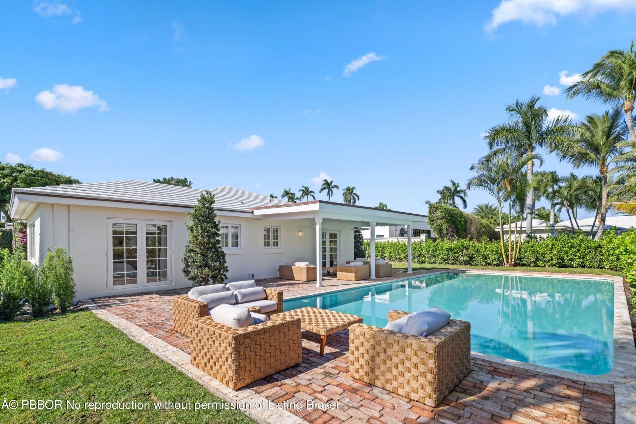257 Via Linda, Palm Beach, FL 33480 Photo