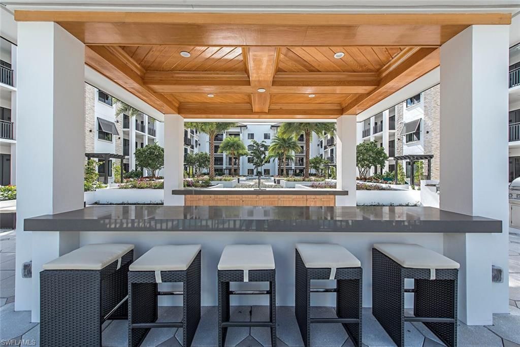 1030 3rd Ave S, Unit 504, Naples, FL 34102 Photo