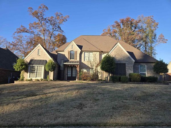 8280 REBECCA WOODS DR, Bartlett, TN 38002